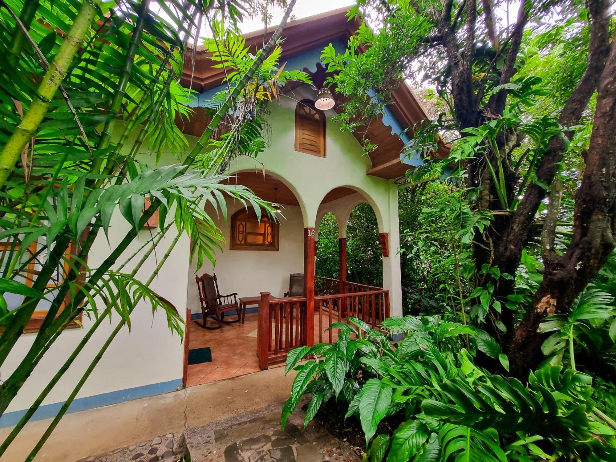 Hotel Claro De Luna Monteverde Exterior foto